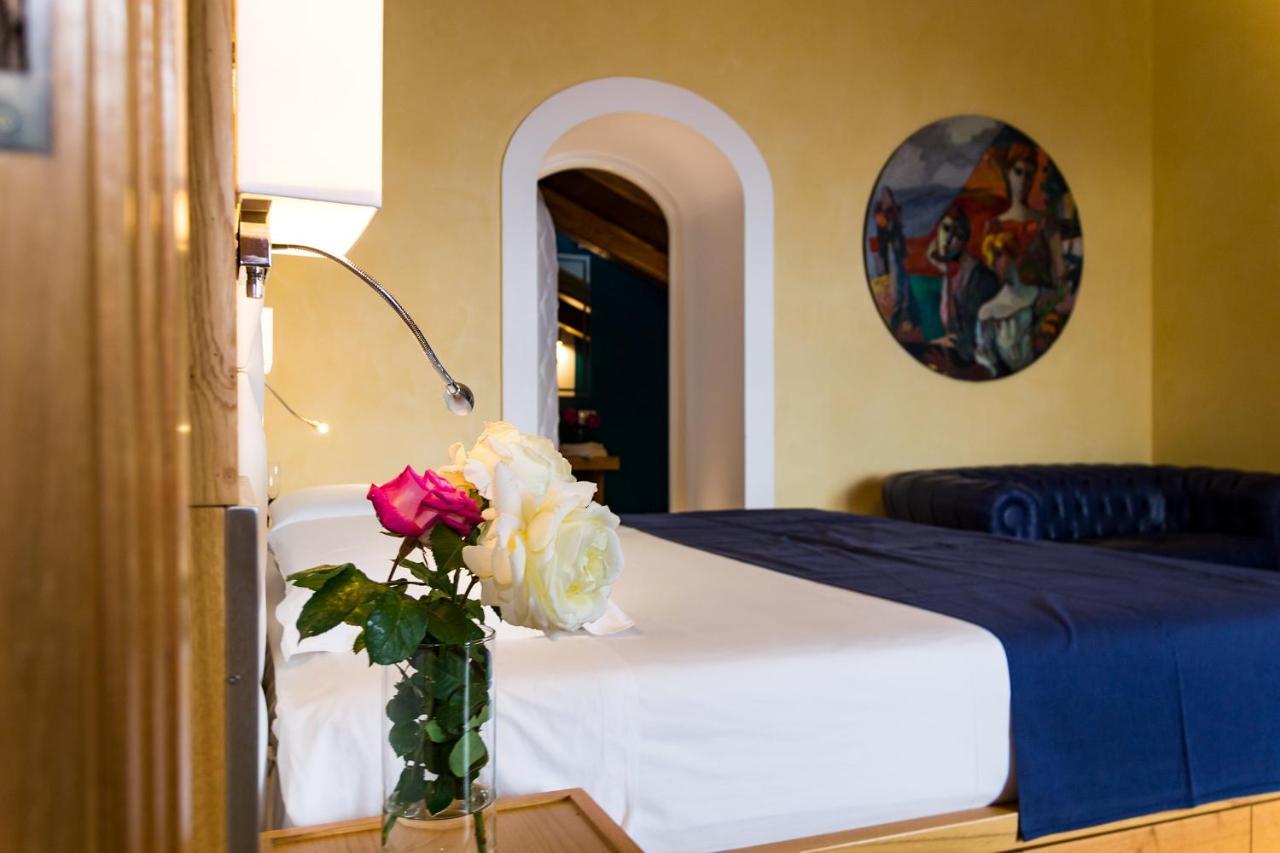 Villa Di Natale Pagani Eksteriør bilde